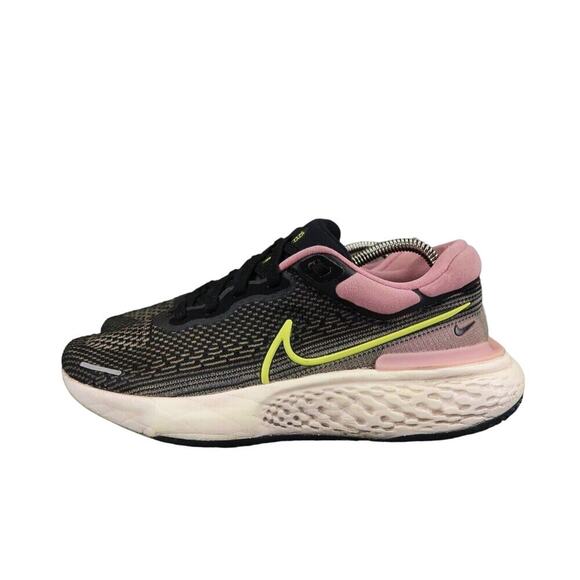 Nike Shoes Womens 9.5 Sneakers Athletic ZoomX Invisible Run Flyknit Black Pink - Picture 4 of 14